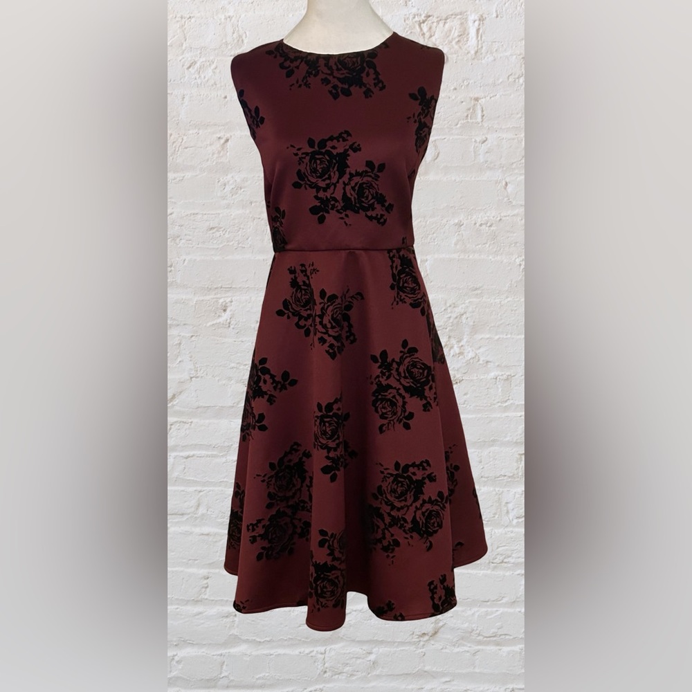 Torrid Burgundy and Black Floral Dress Torrid Sz 26